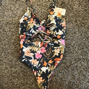 Eden Rebel One Piece Midori